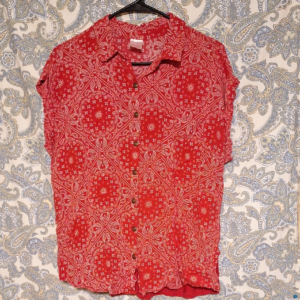 No Boundaries Red Paisley Blouse